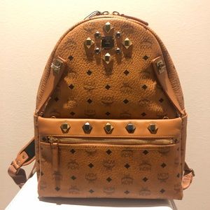 MCM Medium Dual Stark Backpack